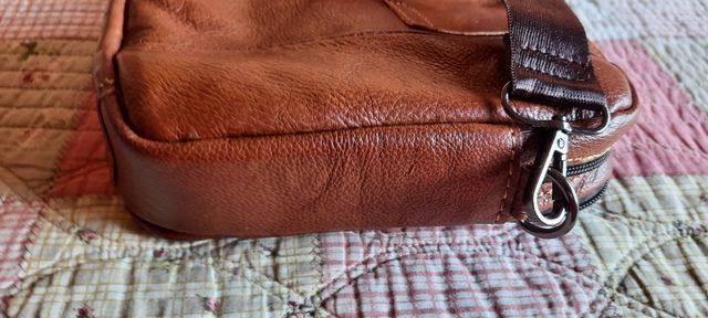 Borsa a tracolla in pelle marrone