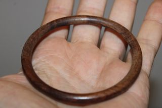 Bracciale in legno vintage