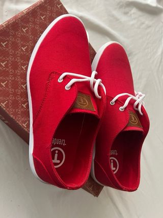 Zapatillas lona rojas Whats Up