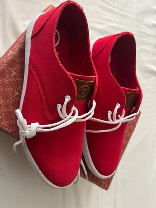 Zapatillas lona rojas Whats Up