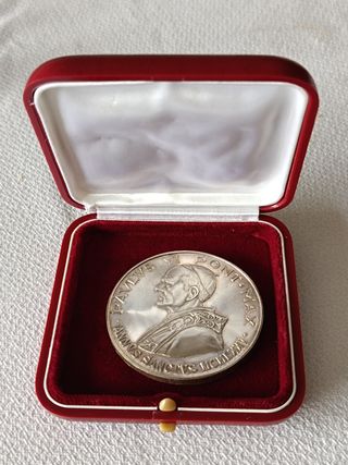 Medalla Papa Pablo VI Año Santo