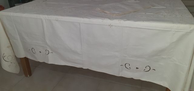 Tovaglia   cotone ricamato  ecru 260x170  