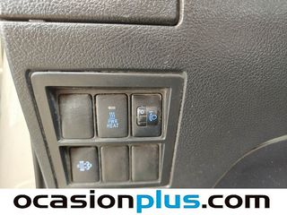 Toyota Hilux 2.4 D-4D Doble Cabina GX 110 kW (150 CV)