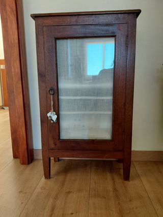 Vitrina madera colonial