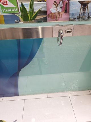 3 láminas cristal + puerta cristal