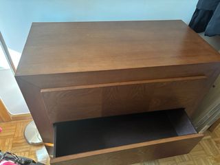 Cómoda madera maciza largo 92 alto 90 y 45 fondo