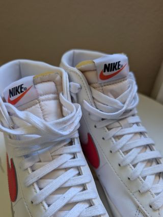 Nike Blazer Mid 77 Vintage - Rojo/Blanco