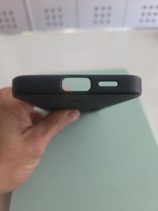 Funda Spigen Samsung S24