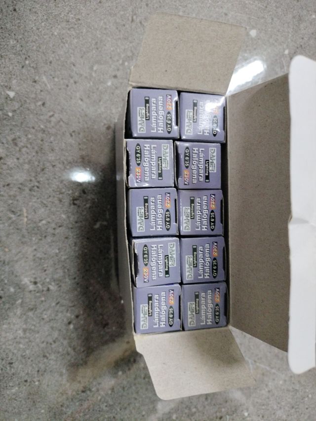 19 Lámparas Halógenas GY6.35