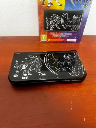 New Nintendo 3DS XL Solgaleo Lunala