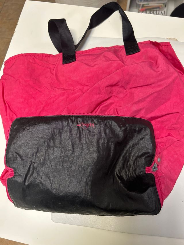 Kipling: Bolso y monedero rosa