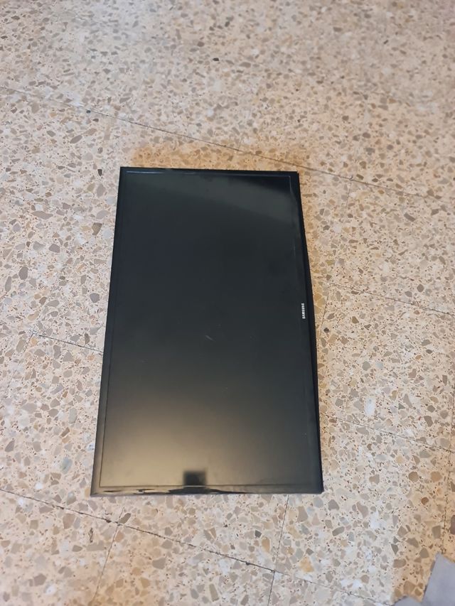 pantalla tv samsung 32”