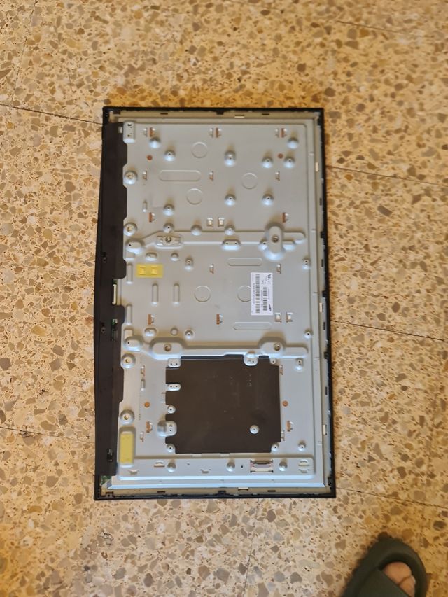 pantalla tv samsung 32”