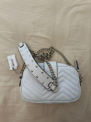 Bolso Guess blanco bandolera