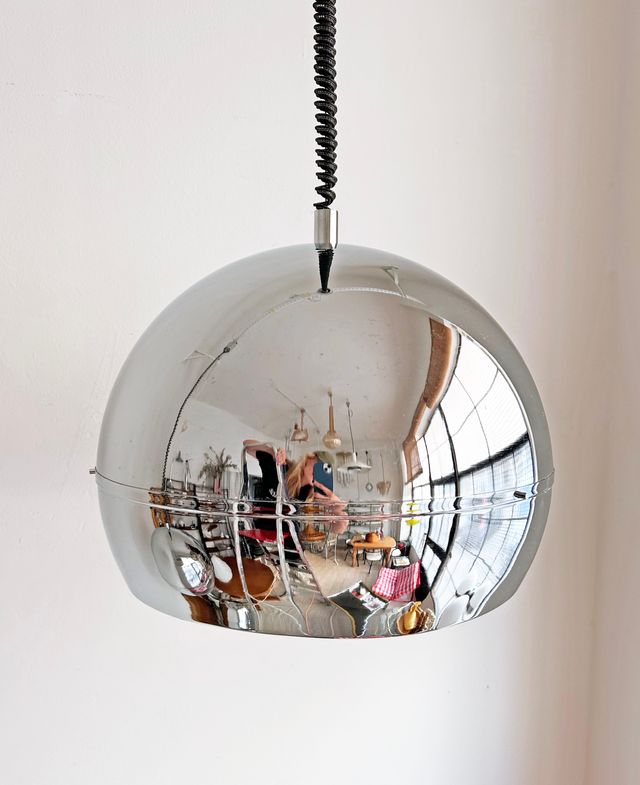 PAREJA DE LÁMPARAS VINTAGE CROMADAS, AÑOS 70