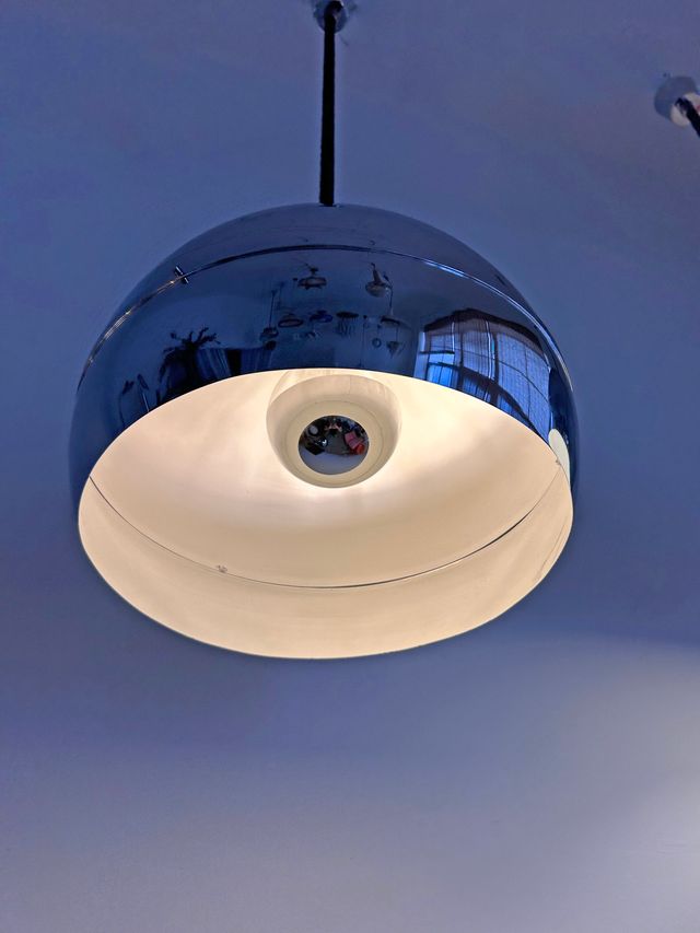 PAREJA DE LÁMPARAS VINTAGE CROMADAS, AÑOS 70