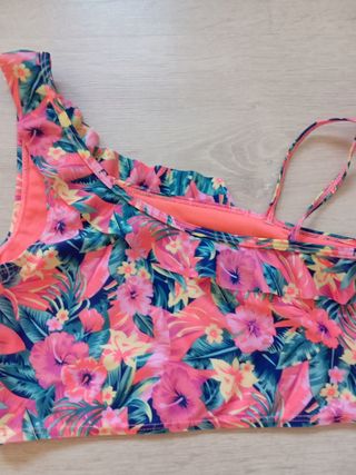 Bañador y bikini talla M
