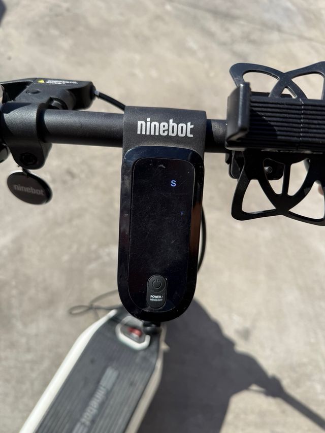 Patinete Eléctrico Ninebot Uifi
