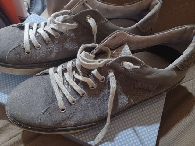 Mocassini grigi taglia 43