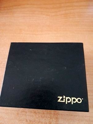 Zippo Raro Grabado Especial