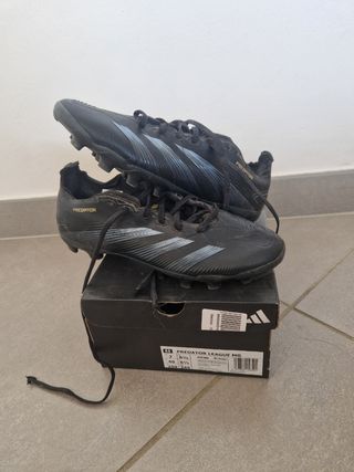 Scarpe da calcio tacchetti Adidas Predator tg.40