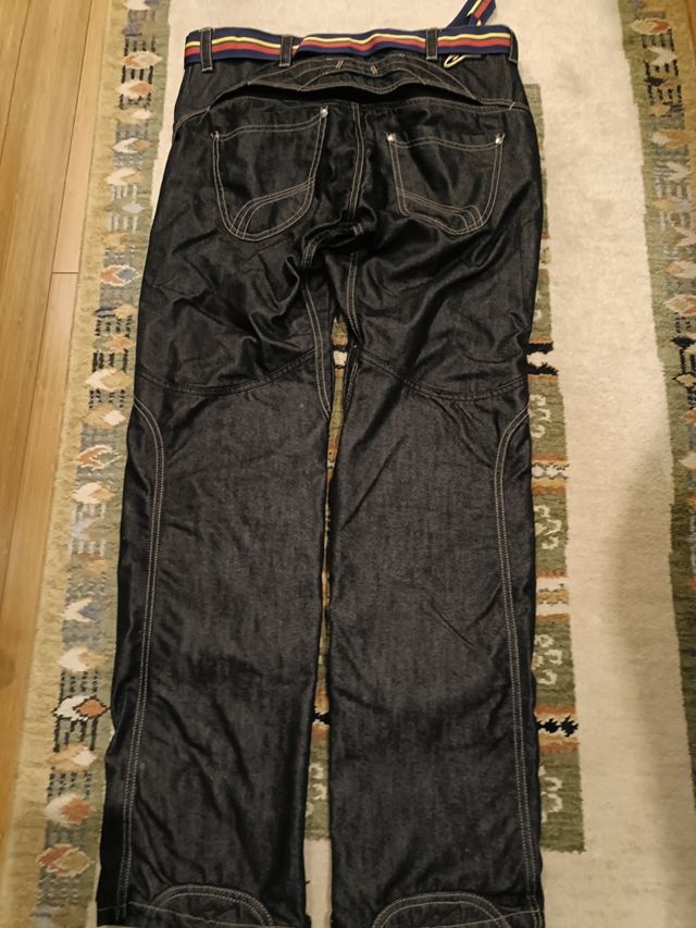 2 Vaqueros moto con protecciones