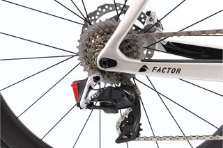 Bicicleta Factor One AXS 12V talla 58 Reacondicionada