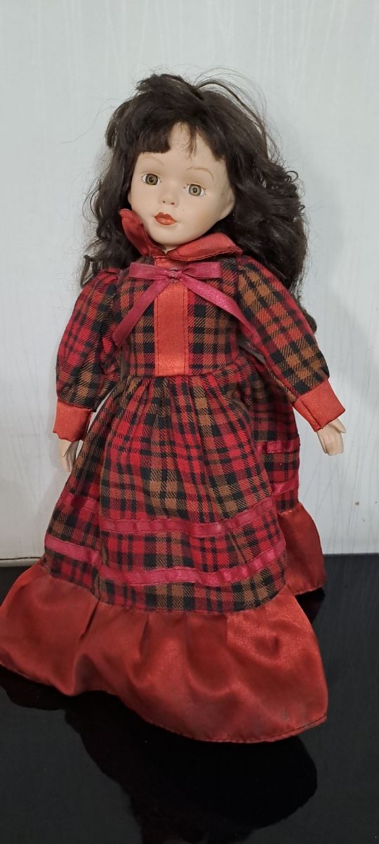 Bambola porcellana vintage