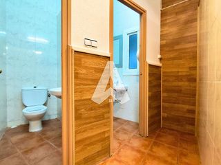 Local comercial en venta en El Castell-Poble Vell en Castelldefels