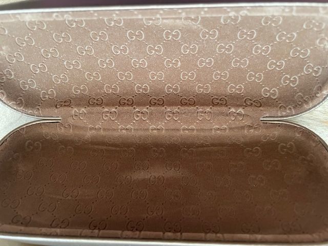 Gafas Gucci verdes - con caja y funda