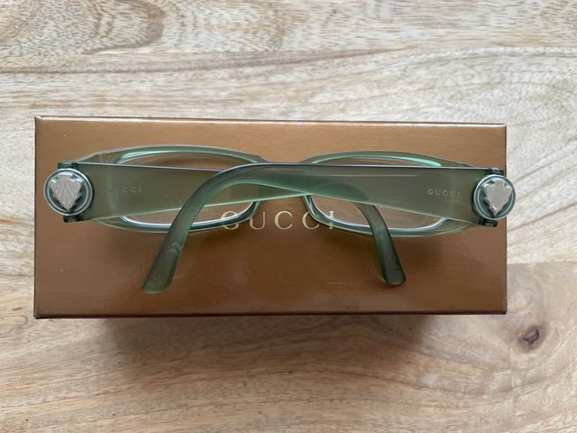 Gafas Gucci verdes - con caja y funda
