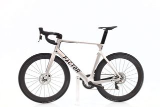 Factor One AXS 12V t.58