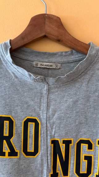 Camiseta gris PULL&BEAR XS