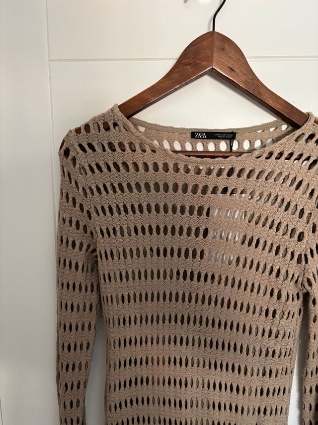 Vestido calado Zara beige