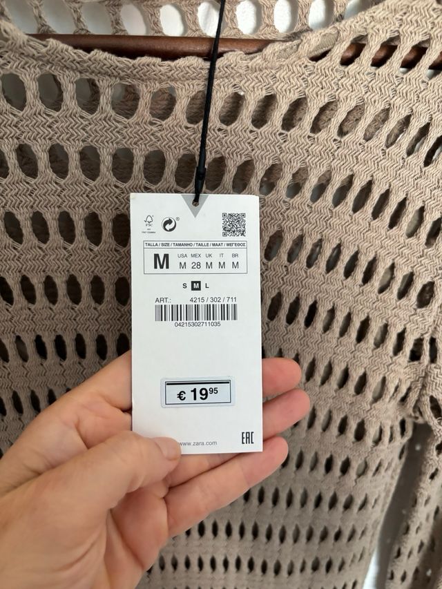 Vestido calado Zara beige