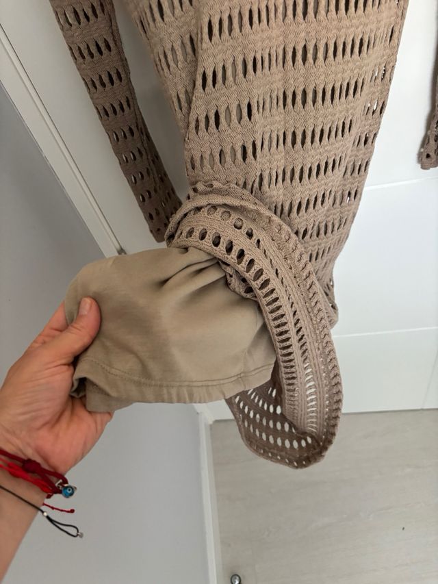 Vestido calado Zara beige