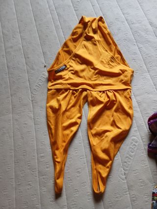 Costume intero giallo