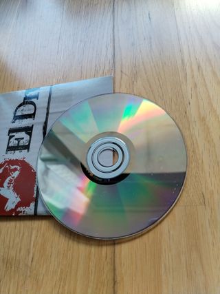 El Drogas, EP tres canciones, CD