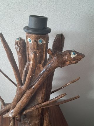 Escultura Madeira Artesanal 47x38cm