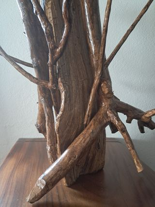 Escultura Madeira Artesanal 47x38cm