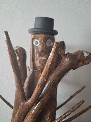 Escultura Madeira Artesanal 47x38cm