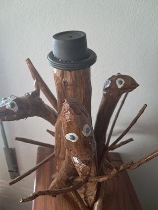 Escultura Madeira Artesanal 47x38cm