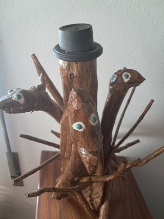 Escultura Madeira Artesanal 47x38cm
