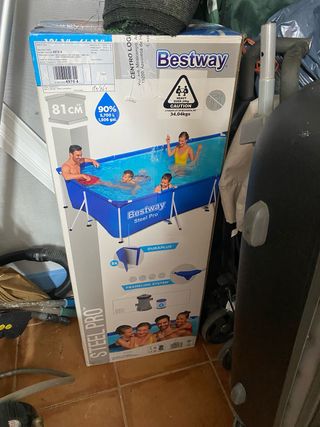 Piscina Bestway Steel Pro 81cm
 400 x 211 x 81 cm
