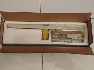 Luz LED espelho - Dourada