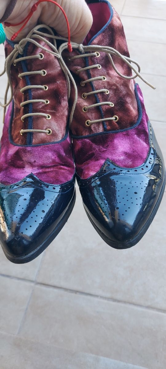 Botines Vitelo azul oscuro, y rosas, talla 41