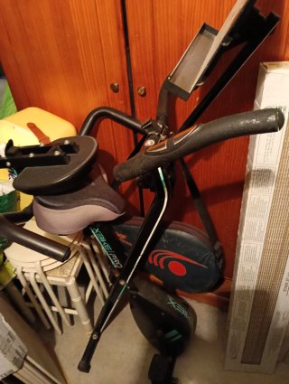Bicicleta estática XBike Pro