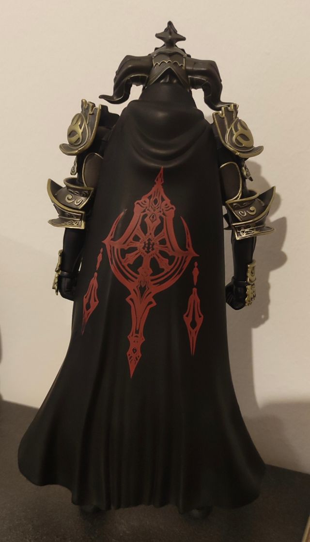 Gabranth Play Arts Final Fantasy XII - Danneggiato