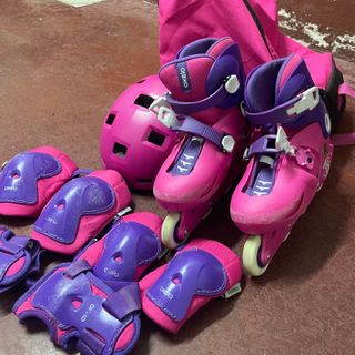 Patines decathlon, protecciones, casco y bolsa