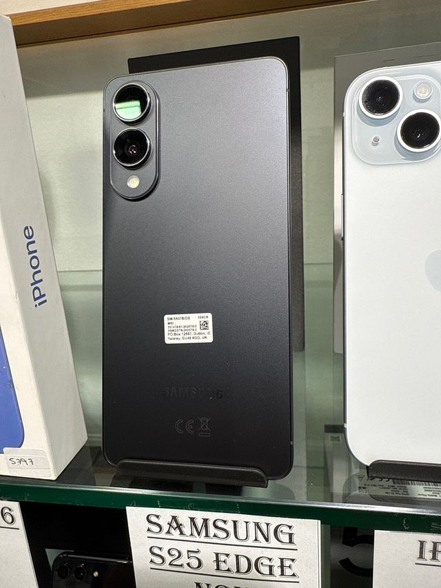 Samsung S25 Edge 12GB/256GB - Nuevo